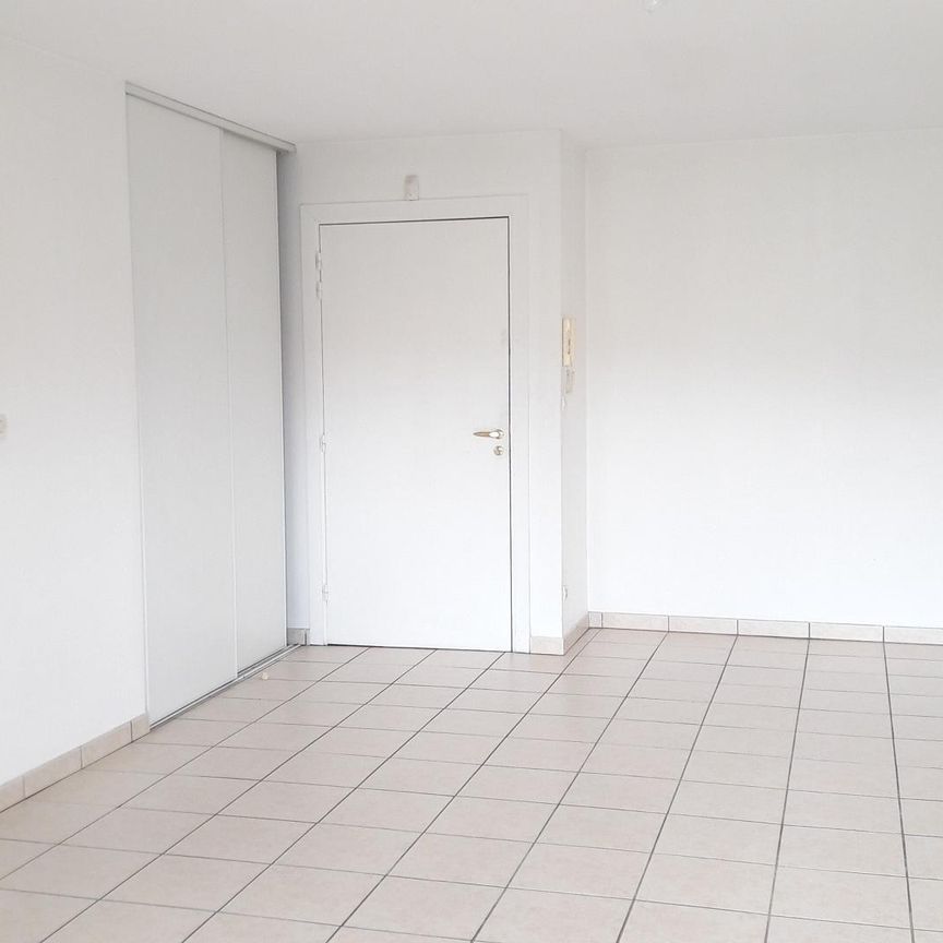 location Appartement T2 DE 44.93m² À CUGNAUX - Photo 1