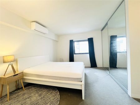 702/18 Russell Place - Photo 4