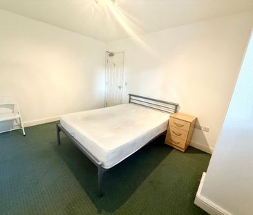 1 bedroom ground floor flat to rent - Photo 4