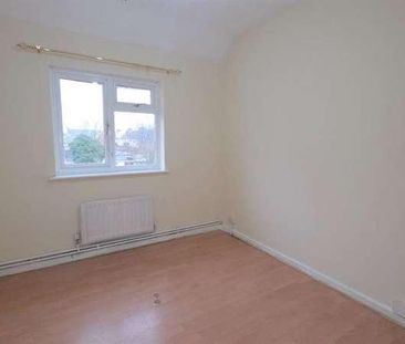 Arnold Road, Dagenham, RM9 - Photo 2