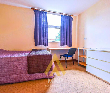6 bedroom terraced house to rent - Photo 6