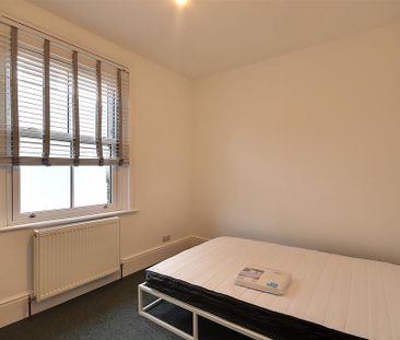 9 bedroom house share to rent - Photo 5