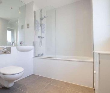 Pinnacle House, EN1 - Photo 3