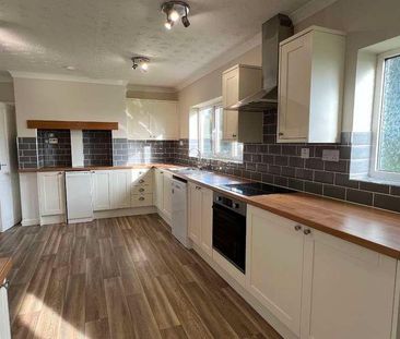 Floods Ferry Road, Doddington, March, PE15 - Photo 2