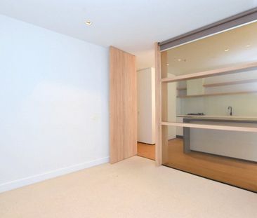 1403/677 La Trobe Street - Photo 3