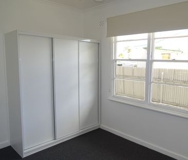 1 Lambert Street, Broken Hill NSW 2880 - Photo 5