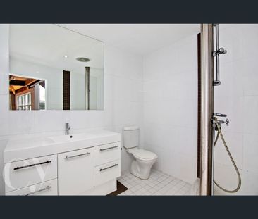 9/127 Lake Street, Perth, WA 6000 - Photo 6