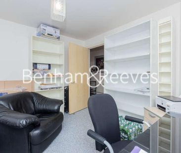 Townmead Road, Imperial Wharf, SW6 - Photo 3