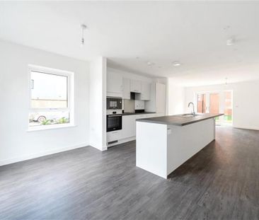 4 bedroom terraced house to rent - Photo 6