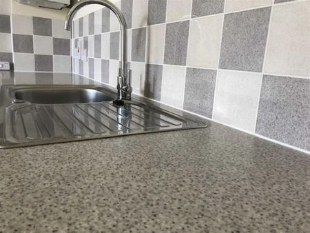 Swan House, Ross-on-Wye - Photo 3