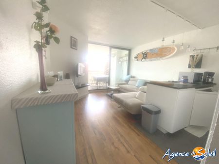 Location Appartement 2 pièces 31m² LE BARCARES 66420 - Photo 2