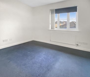 2 bedroom end of terrace house to rent - Photo 5