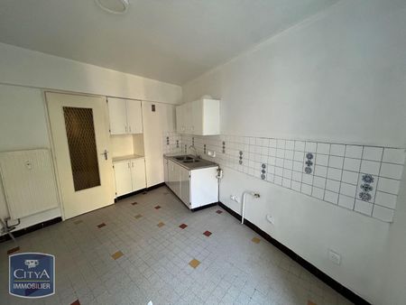 Location Appartement 3 pièces 52m² ST ETIENNE 42000 - Photo 4