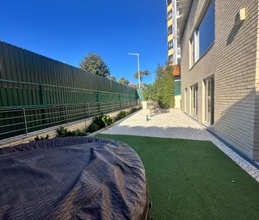 MORADIA T4 DUPLEX EM CONDOMÍNIO NO CENTRO DO ESTORIL - Photo 6