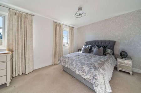 Consort Drive, Cobham, Surrey, KT22 - Photo 4