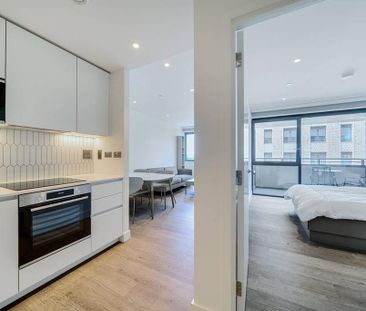 1 bedroom flat to rent - Photo 2