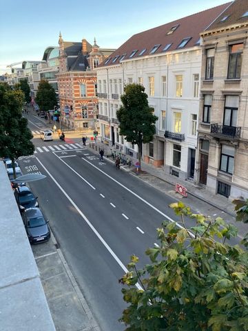 Appartement te huur - Foto 2