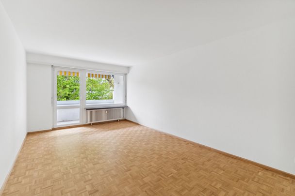 "Spacious 3-room apartment in Riehen" - Photo 1