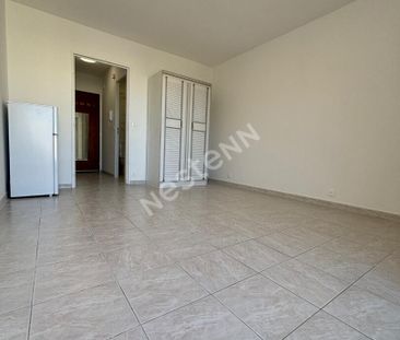 A Louer - Studio - Cannes La Bocca - 20.34 m2 - Photo 2