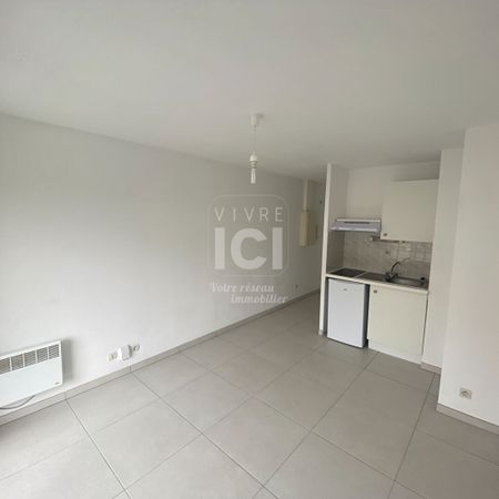 Location Appartement 1 pièce 18m² - Photo 3