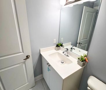 For Lease - 5309 Highway 7 Highway Unit# 903A, Vaughan, Ontario - Photo 4