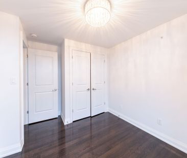 For Lease - 2015 Deerview Common, Oakville, Ontario - Photo 5