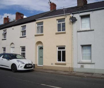 2 bedroom terraced house to rent - Photo 1