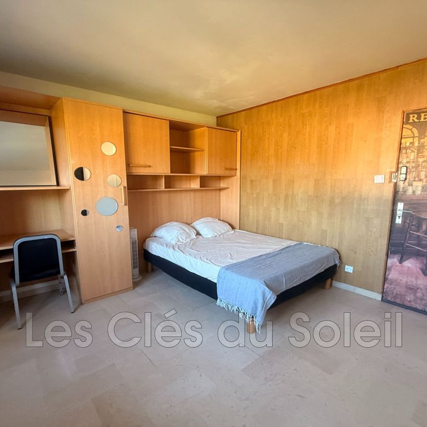 Location Appartement 1 pièce 22m² LA VALETTE DU VAR 83160 - Photo 1