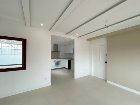 Ático en alquiler a largo plazo, Avenida Jaime III, centro de Palma, 2 dormitorios, terraza, sin amueblar - Photo 2
