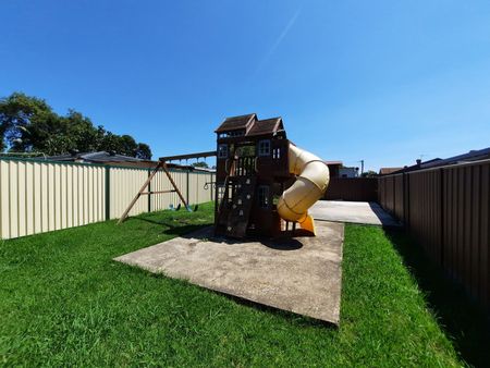 17 Wonga Road, 2170, Lurnea Nsw - Photo 3