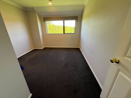 Pick of the Orchard - A Home That's Ripe for the Family! - Photo 3