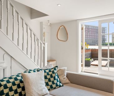 1 Bed Flat, Chalk Farm Road, NW1 - Photo 2