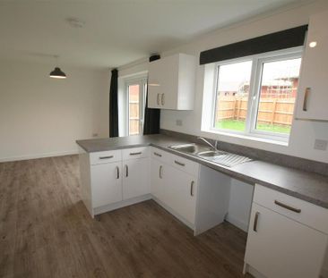 4 bedroom house to rent - Photo 3