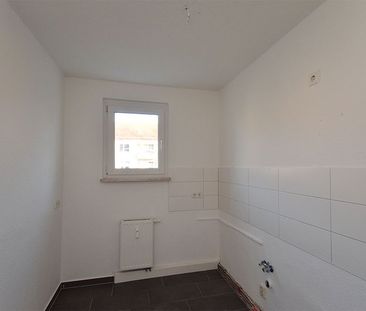 3-Raum-Wohnung Paul-Suhr-Straße 49b - Photo 1