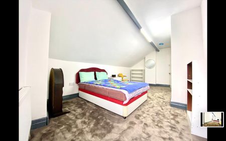 3 bedroom flat to rent - Photo 2