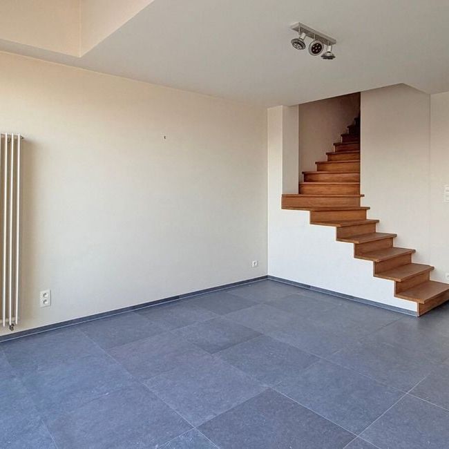 Appartement te huur in Knokke voor € 2.500 met 2 slaapkamers - Foto 1