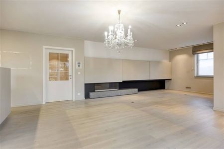 Appartement te huur - Foto 2