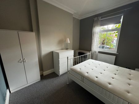 Heworth Road, Heworth - P10424 - Photo 4