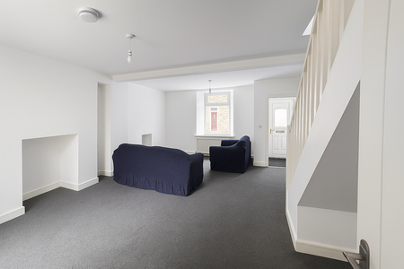 3 bedroom terraced house to rent - Photo 2