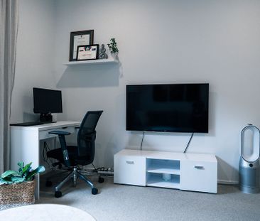 Beautifully appointed townhouse in Hobsonville - Photo 5
