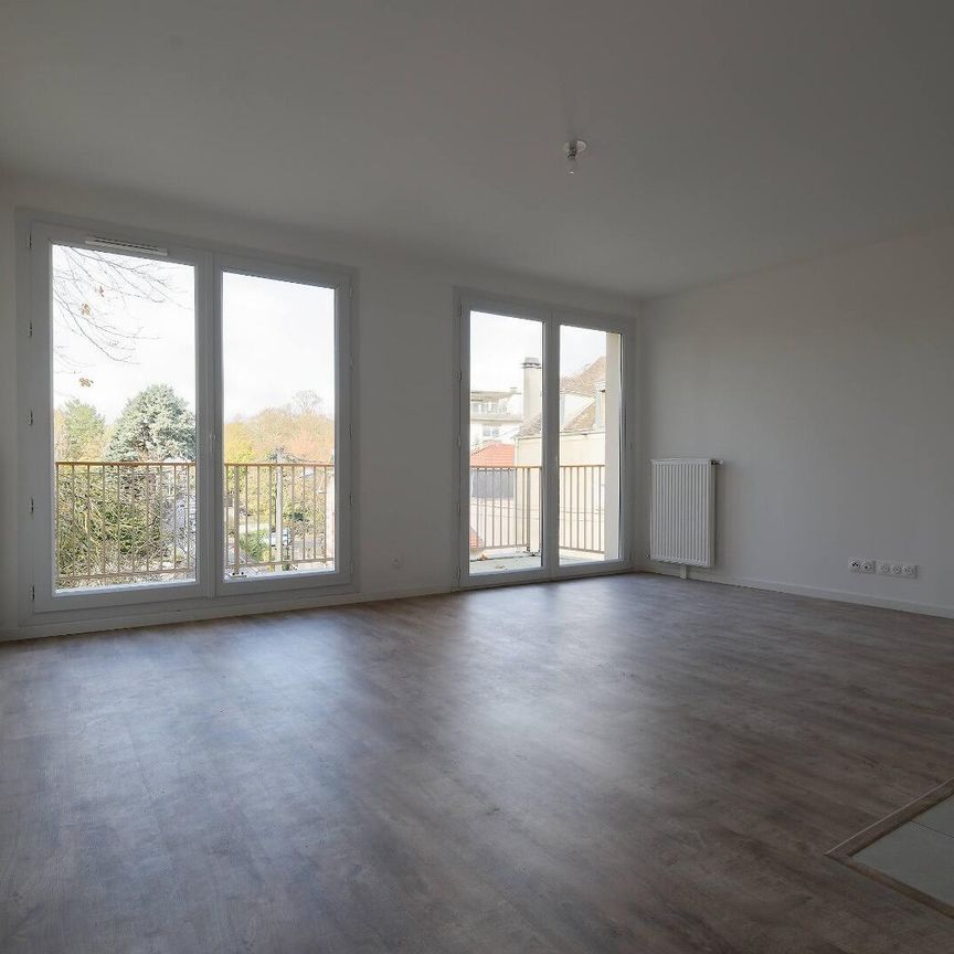 location Appartement T2 DE 50.55m² À CORBEIL ESSONNES - Photo 1