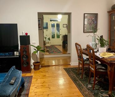 Glebe - Photo 1