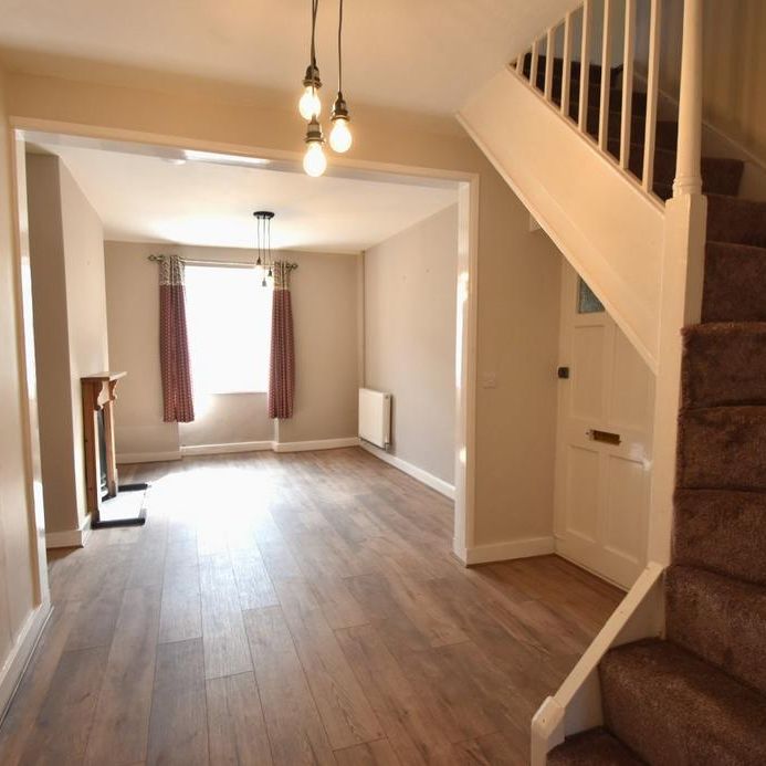 3 bedroom terraced house to rent - Photo 1