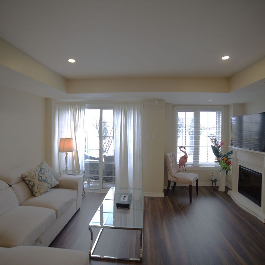 For Lease - 2441 Greenwich Drive Unit# 2, Oakville, Ontario - Photo 1