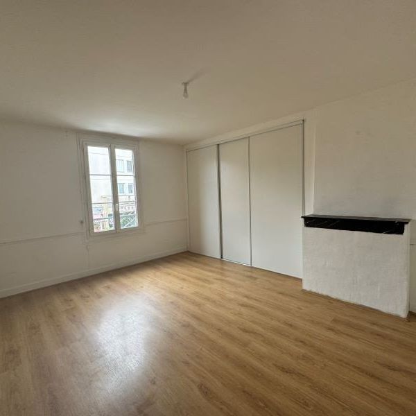 Appartement 4 pièces, à deux pas de la place des Epars ! - Photo 1