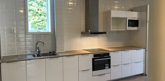 Grönvretsvägen, Järfälla - Photo 2