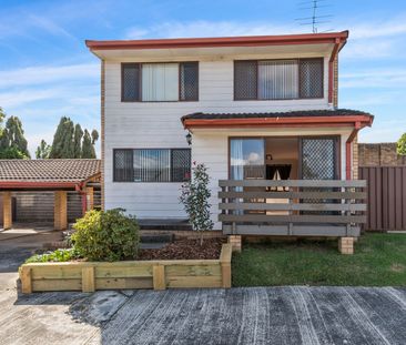 Updated 2-Bedroom Unit in Prime Position - Photo 6