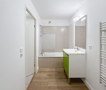 Location Appartement 4 pièces 90m² MERIGNAC 33700 - Photo 2