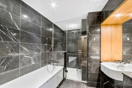 2 Bed Flat, Arena Tower, E14 - Photo 4