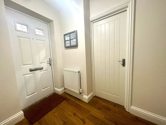 1 Bed Semi-Detached House, Endymion Road, N4 - Photo 1